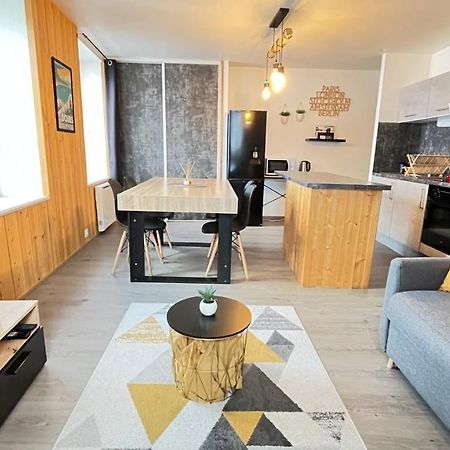 Le Coeur De Pontarlier Daire Dış mekan fotoğraf
